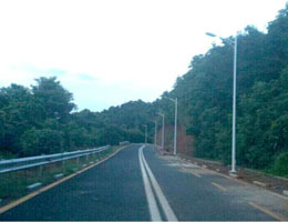商友6米路灯为河源七寨湖森林公园盘山道路带来光? width=